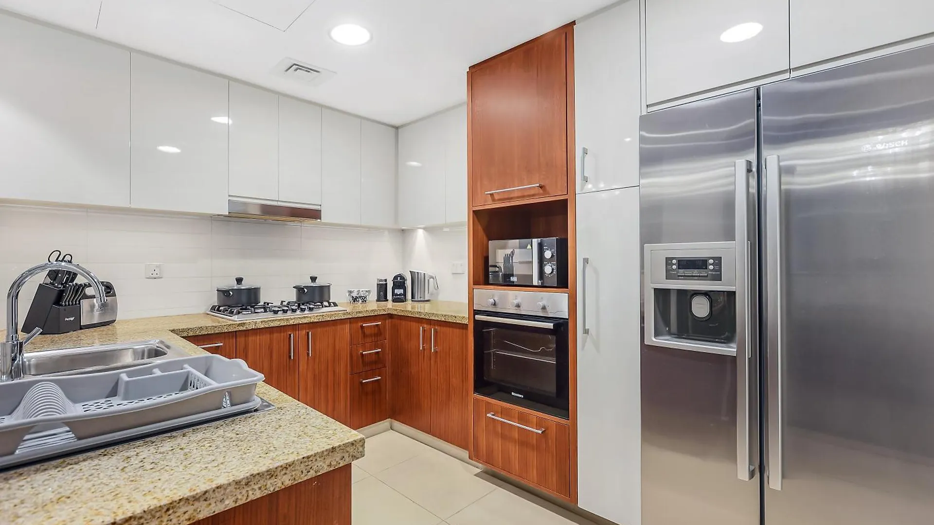 First Class Dubai 2Br Apartment Amazing Skyline And Sea Views From Balcony