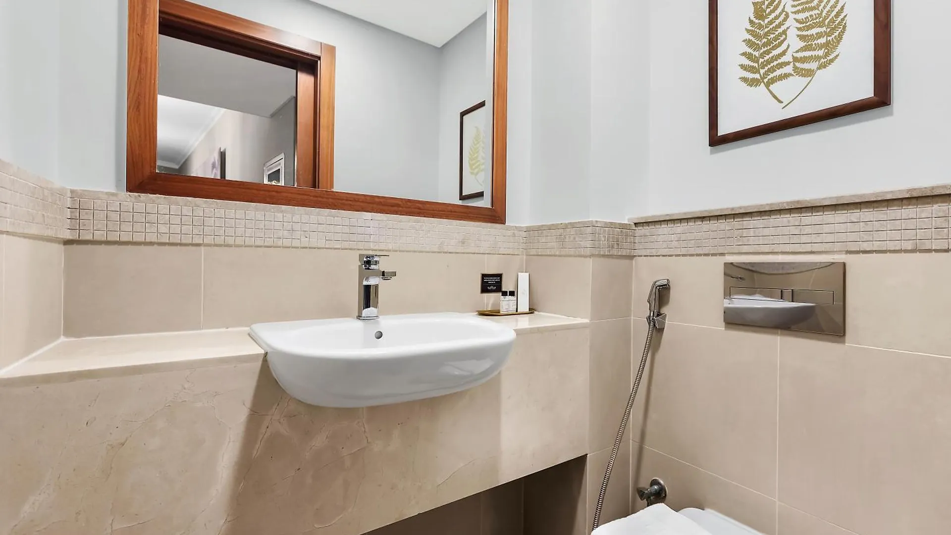 First Class Dubai 2Br Apartment Amazing Skyline And Sea Views From Balcony